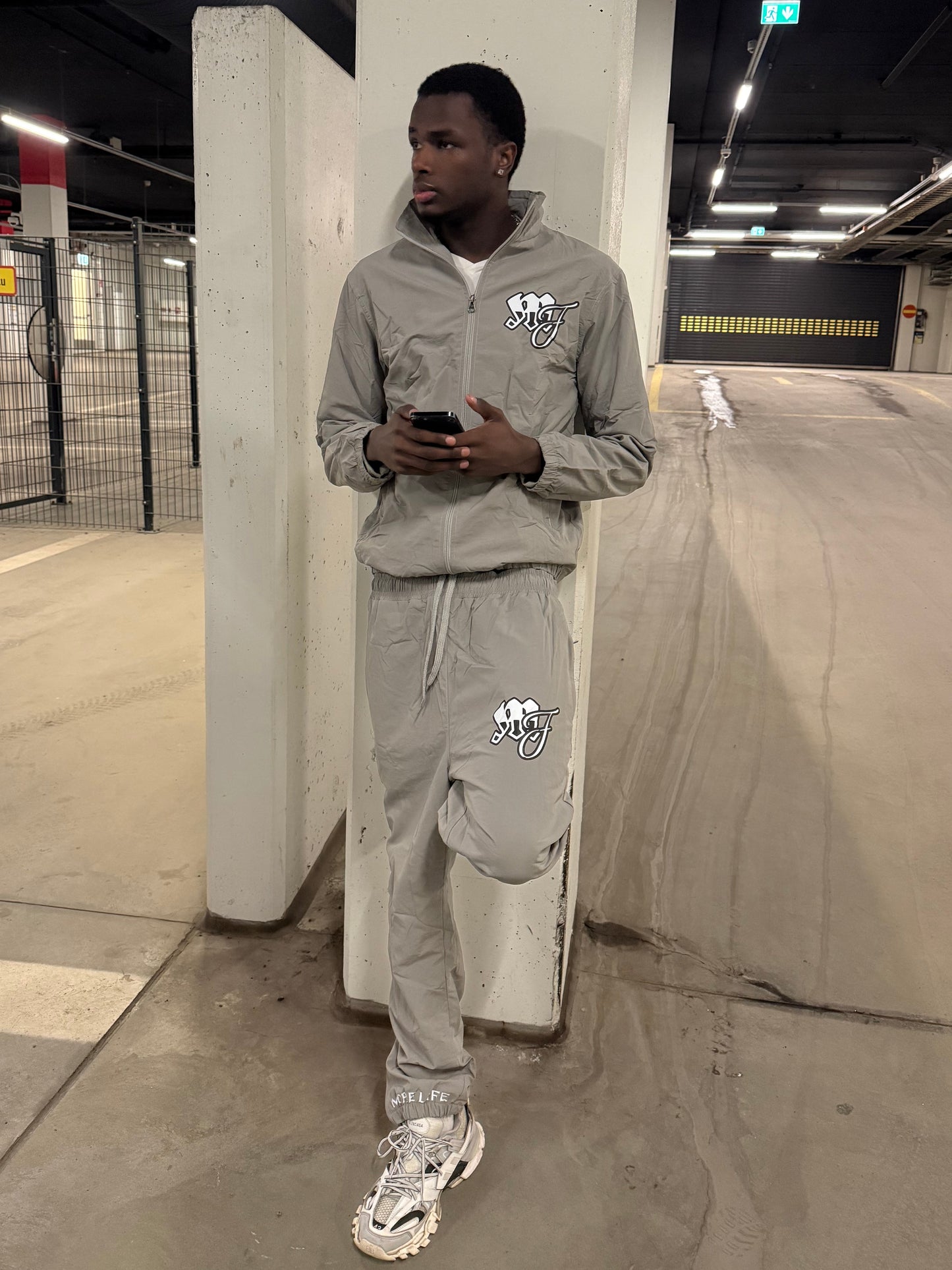 MF, FULL WATERPROOF, PANTS. GRAY